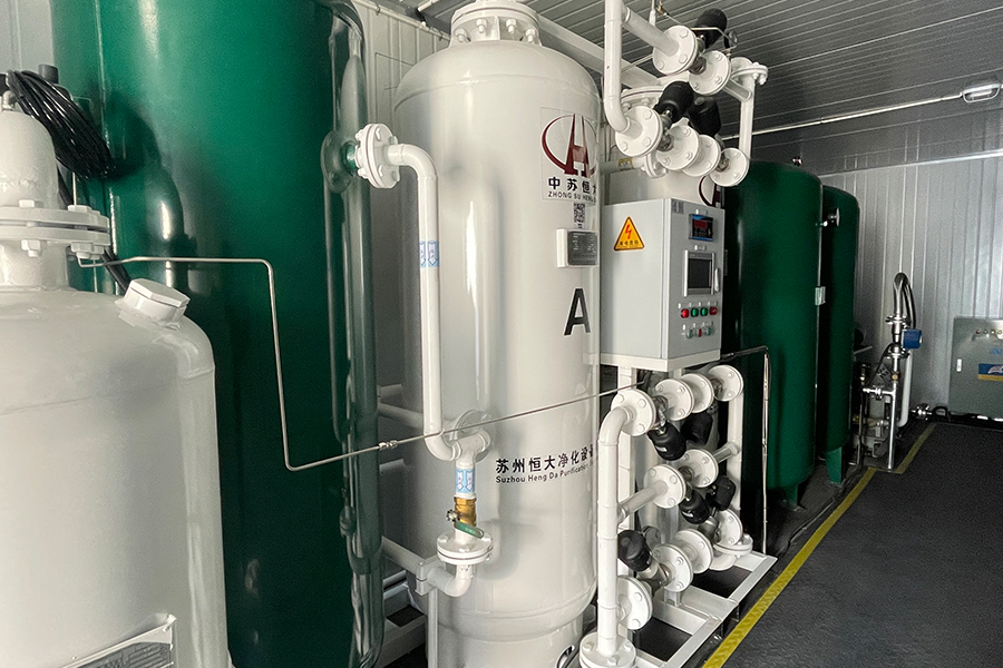 Cad é an prionsabal oibre a bhaineann le gineadóir nítrigine asaithe luascáin brú (PSA)?